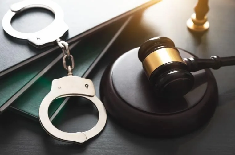 Prisión preventiva por delitos tributarios.